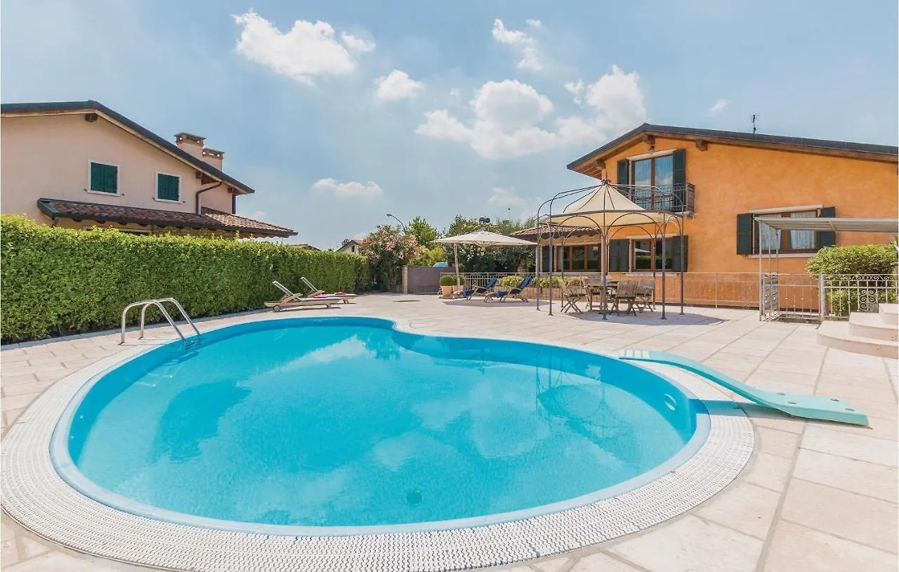 Holiday home Stunning Home In Fumane -Vr- With Kitchen