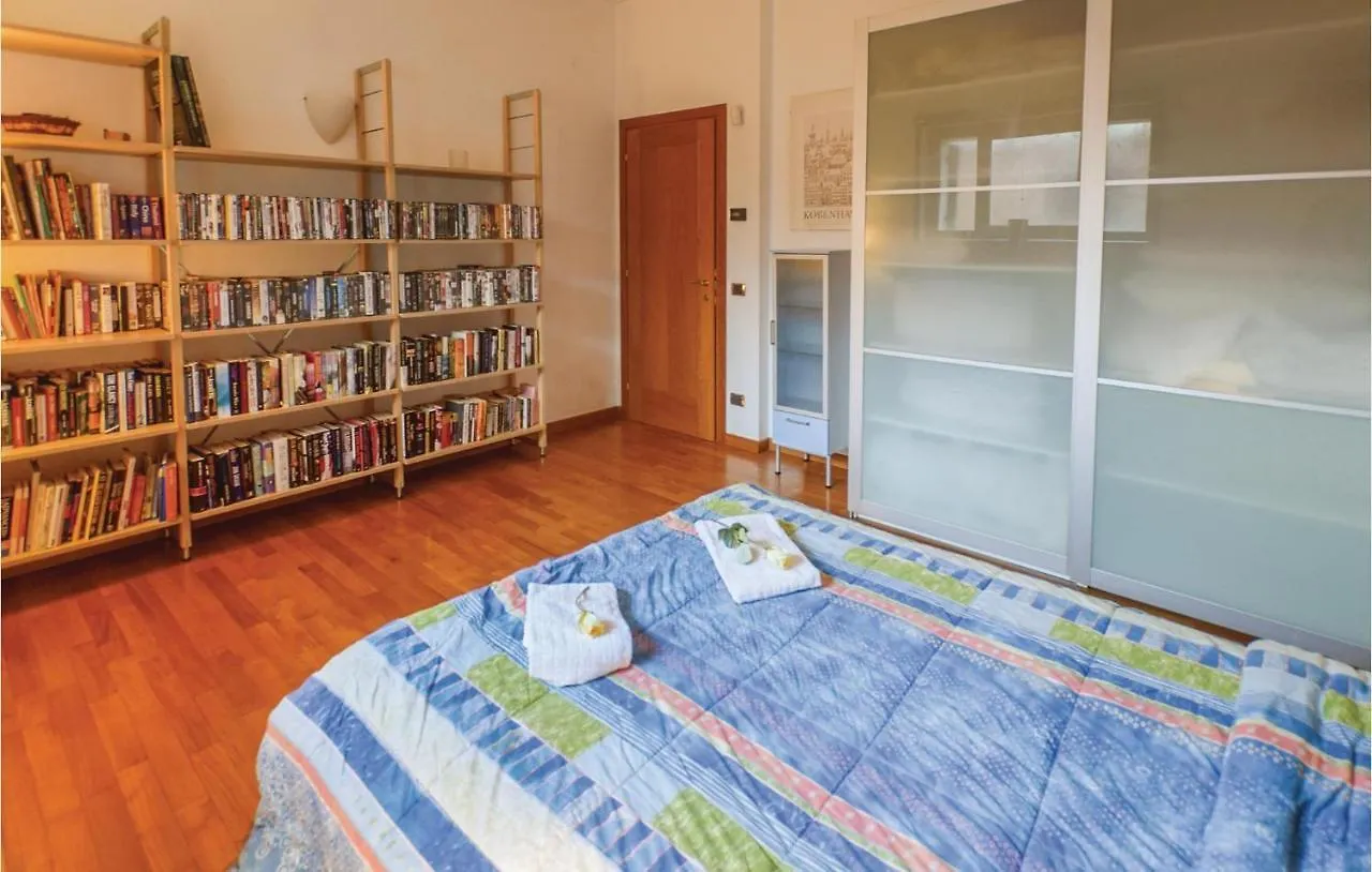 Stunning Home In Fumane -Vr- With Kitchen Holiday home