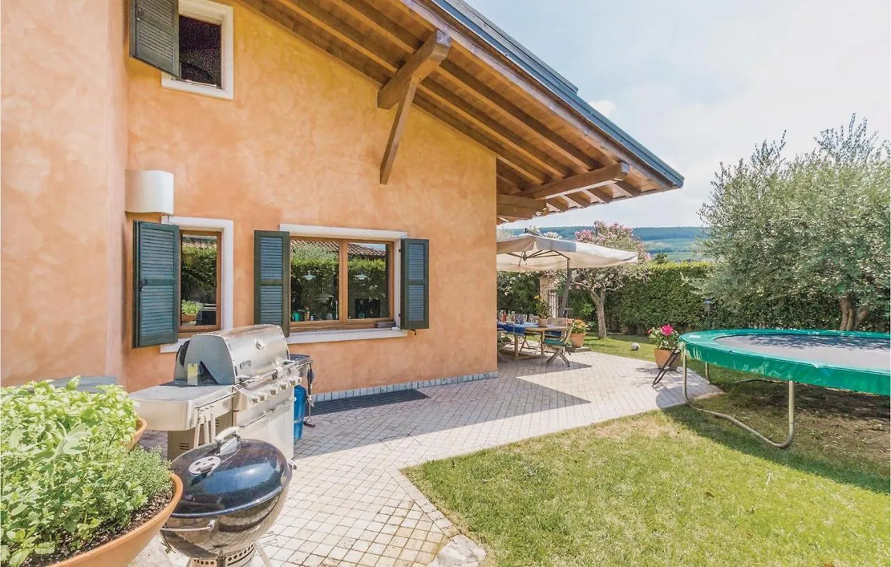 Feriehus Stunning Home In Fumane -Vr- With Kitchen