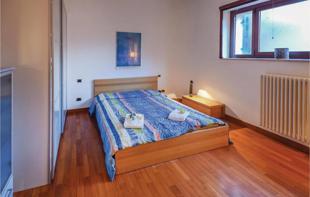 Feriehus Stunning Home In Fumane -Vr- With Kitchen