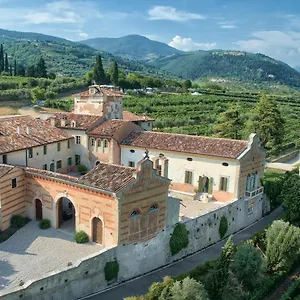 Palazzo Montanari Art & Wine Relais Fumane